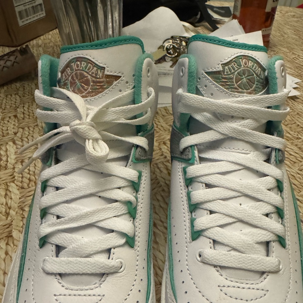 Jordan Retro 2 sz 8 woman or 6.5 youth new no box ..
